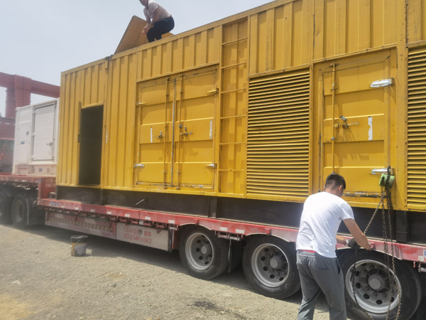 河南汽油发电机对供油装置的要求