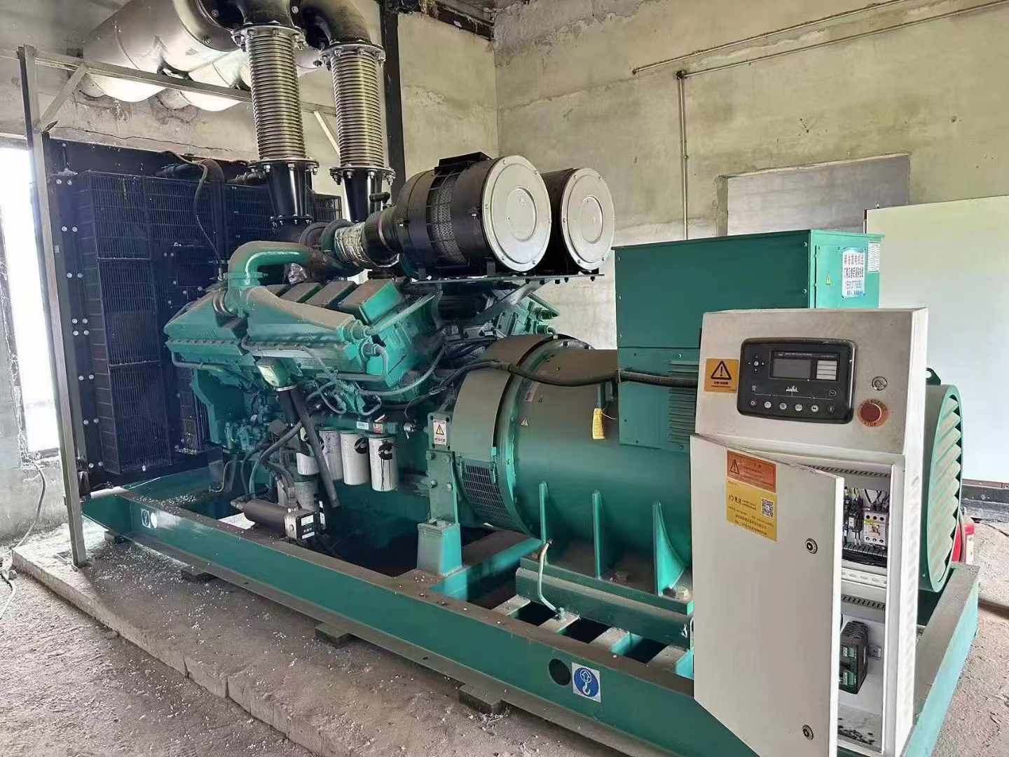 河南无功补偿装置的性能评估需要考虑哪些因素？