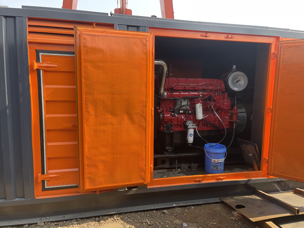 河南柴油发电机组在高温环境下运行时需要注意哪些问题？